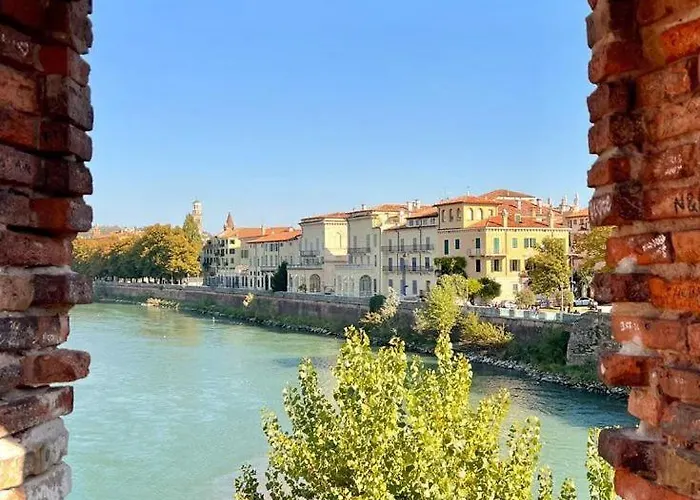 Apartment Sabrina - Residenza Piazza Erbe *