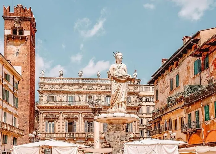 Sabrina - Residenza Piazza Erbe Apartment *